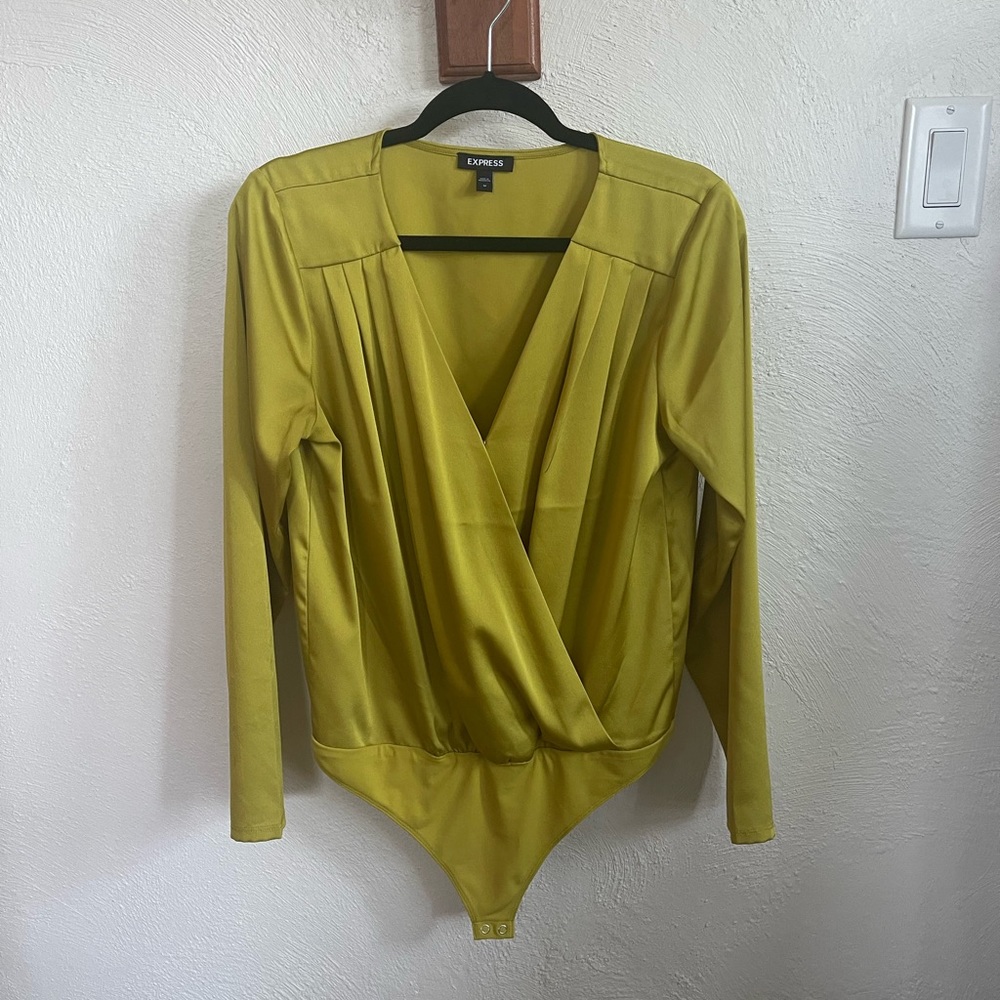 Express Chartreuse Silk Bodysuit size M